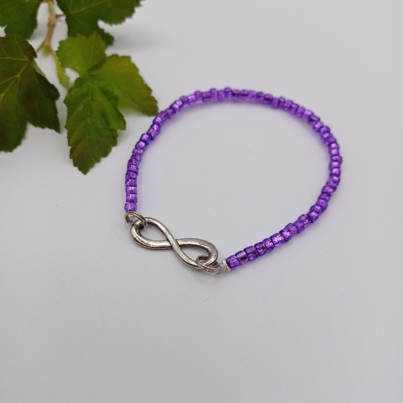 ✨️Handcrafted Infinity Stretch Bracelet - Picture 4 of 4